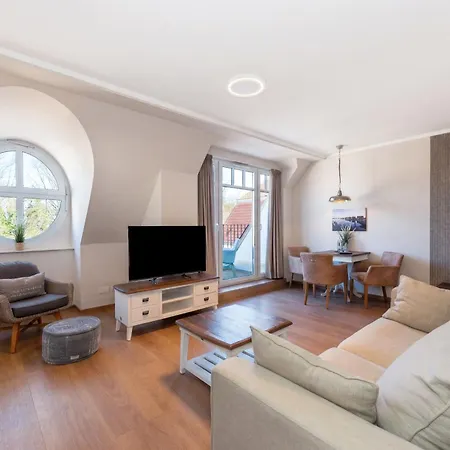 Apartament Baltischer Hof 59 *